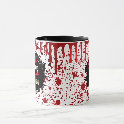 True Crime Queen, gepersonaliseerd Mok (Midden)