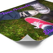 True Friends Poster (paarse lettertype) (Hoek)