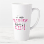 True Gamer slaapt nooit met roze meisjesgamer Latte Mok (Rechts)