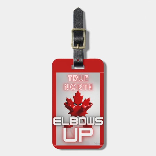 True North - Ellebogen omhoog Mok Bagagelabel (Voorkant verticaal)