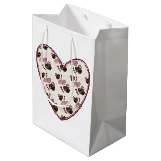 Truffle Heart Medium Cadeauzakje (Achterkant Gekanteld)