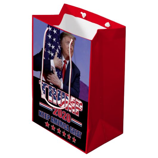 Trump 2020 Keep America Great America Medium Cadeauzakje (Voorkant Gekanteld)