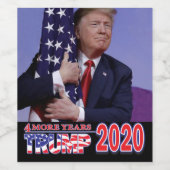 Trump 2020 President Trump Hugging the Flag Wijn Etiket (Enkel label)