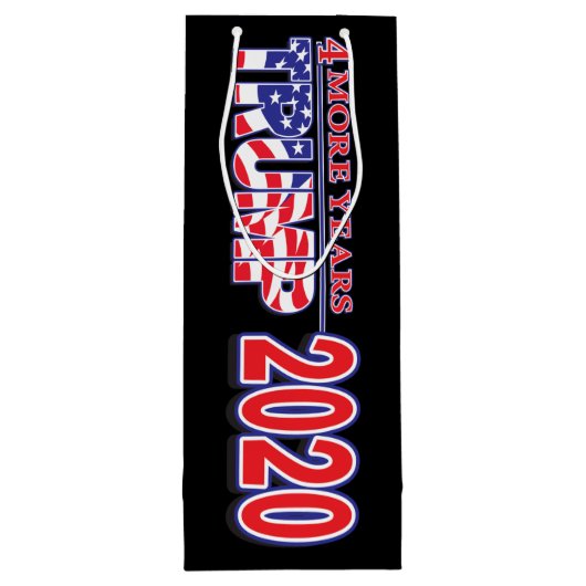 Trump 2020 Trump Hugging the American Flag Wijn Cadeautas (Achterkant)