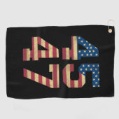Trump 2024 45 47 -Amerikaanse vlag Retro 4547 Golfhanddoek (Horizontaal)