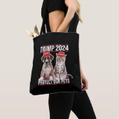 Trump 2024 Bescherm onze huisdieren Kattenhonden M Tote Bag (Dichtbij)