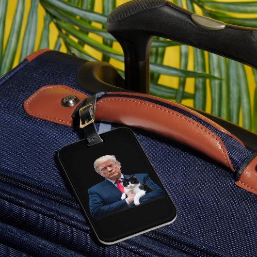 Trump 2024 Cat MAGA Funny Trump Cat Bagagelabel (Voorkant Insitu 1)