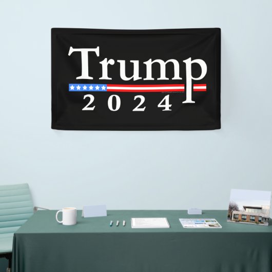 Trump 2024 Classic Zwart en Rood Spandoek (Beurs)
