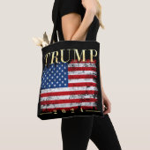 Trump 2024 Elegante gouden  Amerikaanse vlag Tote Bag (Dichtbij)