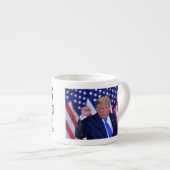 Trump 2024 Haal Amerika terug Espresso Kop (Voorkant rechts)
