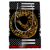 TRUMP 2024 MEDIUM CADEAUZAKJE (Voorkant)