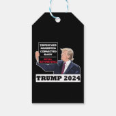 Trump 2024 Nog steeds Staande President Verkiezing Cadeaulabel (Achterkant)
