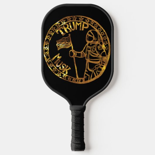 TRUMP 2024 PICKLEBALL PADDLE (Voorkant)
