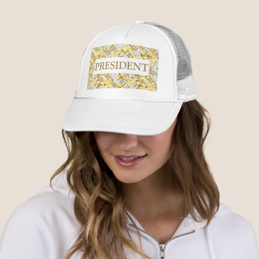 TRUMP 2024 TRUCKER PET (In situ)