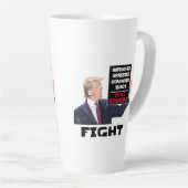 Trump 2024 vecht nog steeds presidentsverkiezingen latte mok (Rechterhoek)