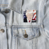 Trump 2024 vierkante button 5,1 cm (In situ)