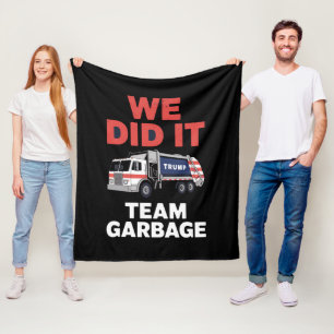 Trump 2024 Vuilniswagen We Hebben Het Gedaan Team  Fleece Deken