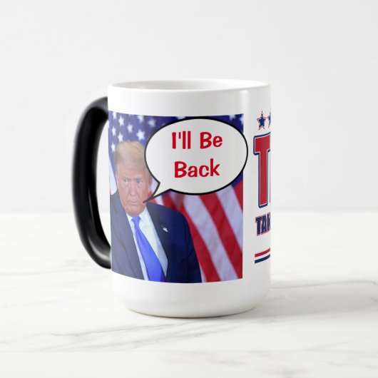 Trump 2024 zal terug zijn magische mok (Voorkant links)