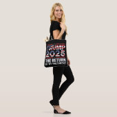 Trump 2025 De terugkeer van mijn President 47th US Tote Bag (Op model)