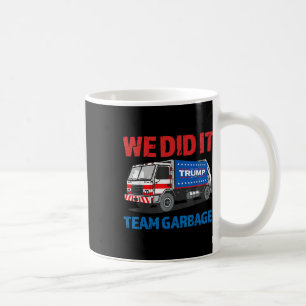 Trump 2025 Grappige Vuilnis Truck We Hebben Het Ge Koffiemok