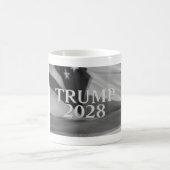 TRUMP 2028 KOFFIEMOK (Center)