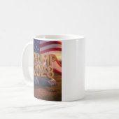 TRUMP 2028 KOFFIEMOK (Voorkant links)