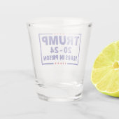 Trump 20 - 24 jaar gevangenisstraf grappig antitru shot glas (Achterkant)