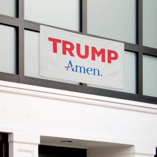 Trump Amen Spandoek (Buitenkant Gebouw)