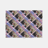 TRUMP-AMERIKA-COWBOY FLEECE DEKEN (Voorkant (Horizontaal))