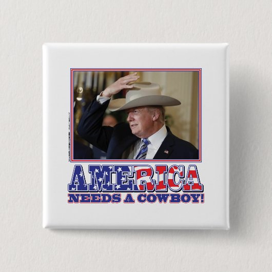 TRUMP-AMERIKA-COWBOY VIERKANTE BUTTON 5,1 CM (Voorkant)