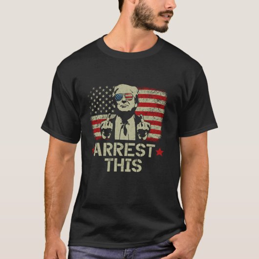 Trump arresteert deze grappige Trump 2024 veroorde T-shirt (Voorkant)