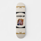 Trump Cover Up Skateboard (Voorkant)