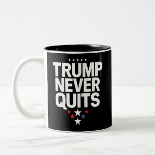 Trump Geeft Nooit Op Patriottische Stem Trump 2024 Tweekleurige Koffiemok