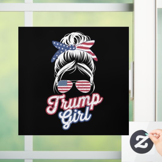 Trump Girl Messy Bun  Amerikaanse vlag Raamsticker (Huis)
