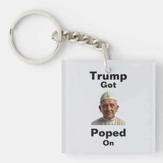 Trump Got Poped On Keychain (voorkant)