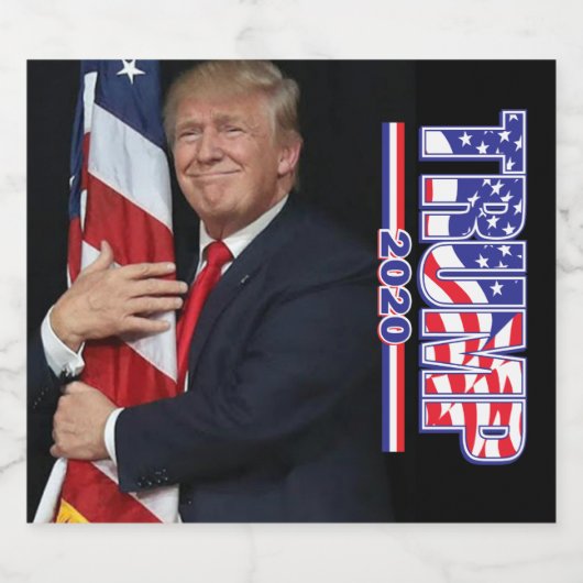 Trump Hugging the USA Flag Sparkling Wijnetiket (Enkel label)