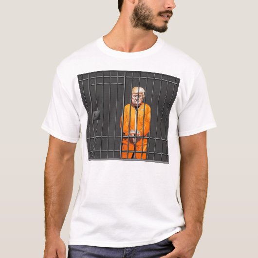 Trump in Jail Mannen Basic T-Shirt (Voorkant)