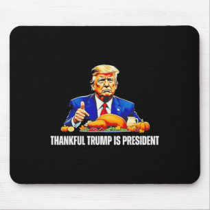 Trump is blij met President Thanksgiving Muismat