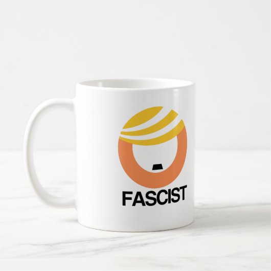 Trump is een fascist koffiemok (Links)