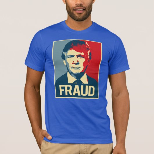 TRUMP IS EEN FRAUDE T-SHIRT (Voorkant)