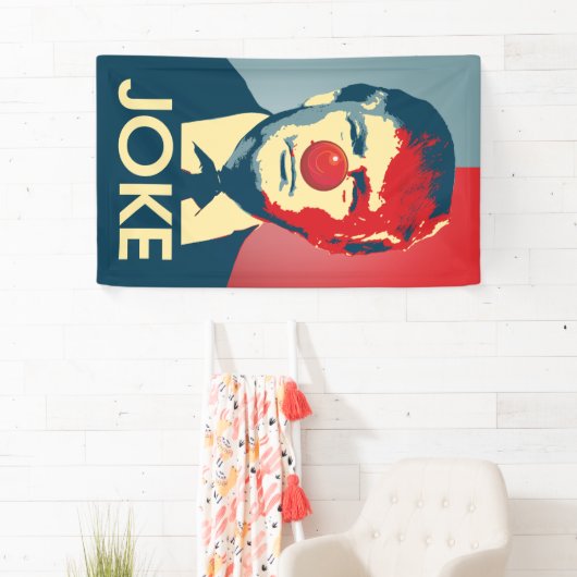 Trump is een Joke - Anti-Trump Propaganda Spandoek (Insitu)