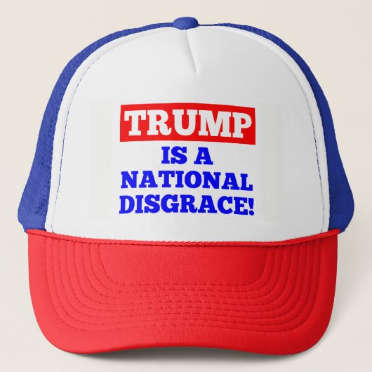 Trump is een nationale schande trucker Hat Trucker Pet (Voorkant)