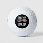 Trump is niet mijn President tegen Trump Golfballen (Voorkant)