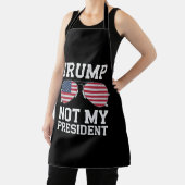 Trump is niet mijn President tegen Trump Schort (Insitu)