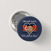 Trump Loves Kim Jong Un Ronde Button 3,2 Cm (Voorkant /achterkant)