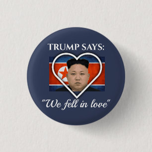 Trump Loves Kim Jong Un Ronde Button 3,2 Cm