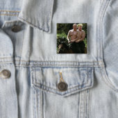 TRUMP LOVES PUTIN VIERKANTE BUTTON 5,1 CM (In situ)