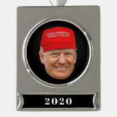 TRUMP MAGA Kerstmis Verzilverd Banner Ornament (Voorkant)