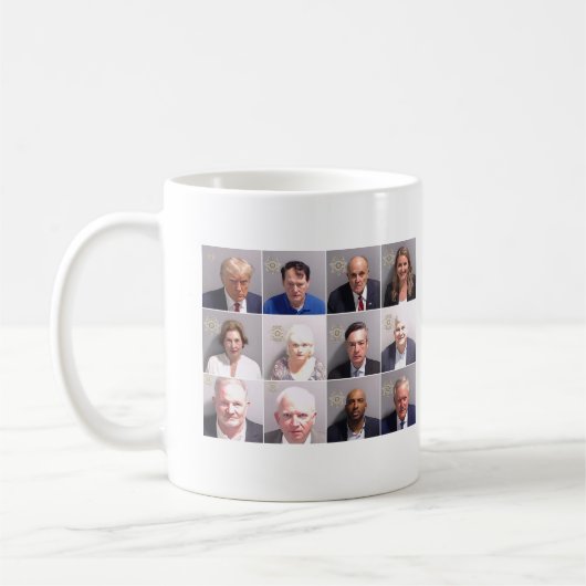 Trump medegedaagde mugshots koffiemok (Links)