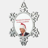 Trump, Melania's kerstkoekjes zijn BAD! Tin Sneeuwvlok Ornament (Rechts)